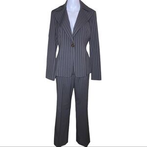 Nine West Pantsuit Brown Stripe Size 4 Blazer/ Size 6 Bottoms
